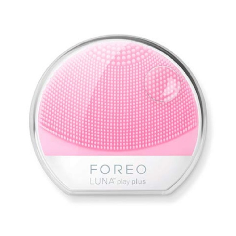 New - FOREO LUNA PLAY PLUS Facial Cleansing Massager